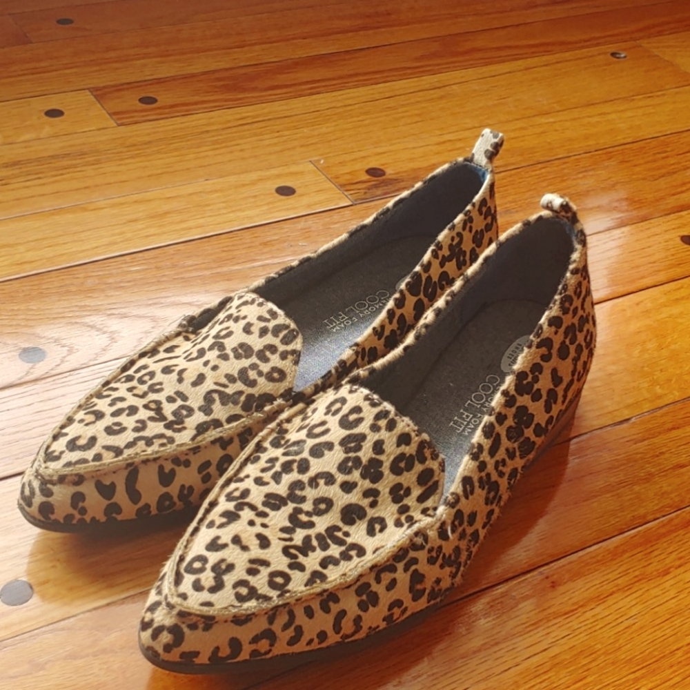 Dr Scholls cheetah print slip on shoes size 8